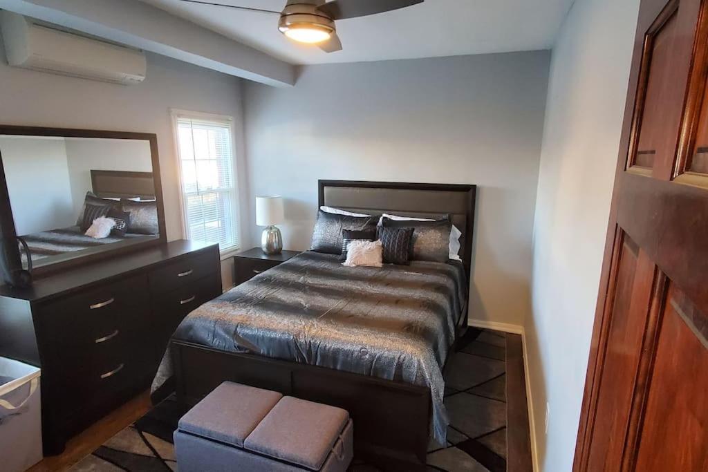Quiet 3 Bedroom In Private Nova York